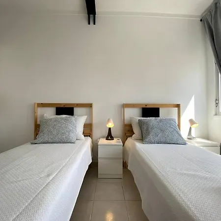 Pera Lounge By Coral * Armação de Pêra